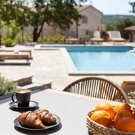 Elli Holiday home
